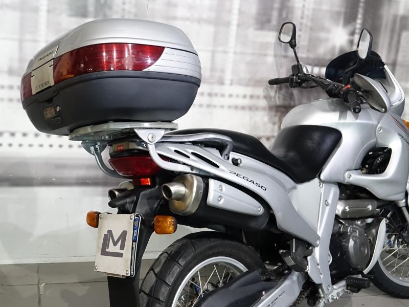 Aprilia Pegaso 650