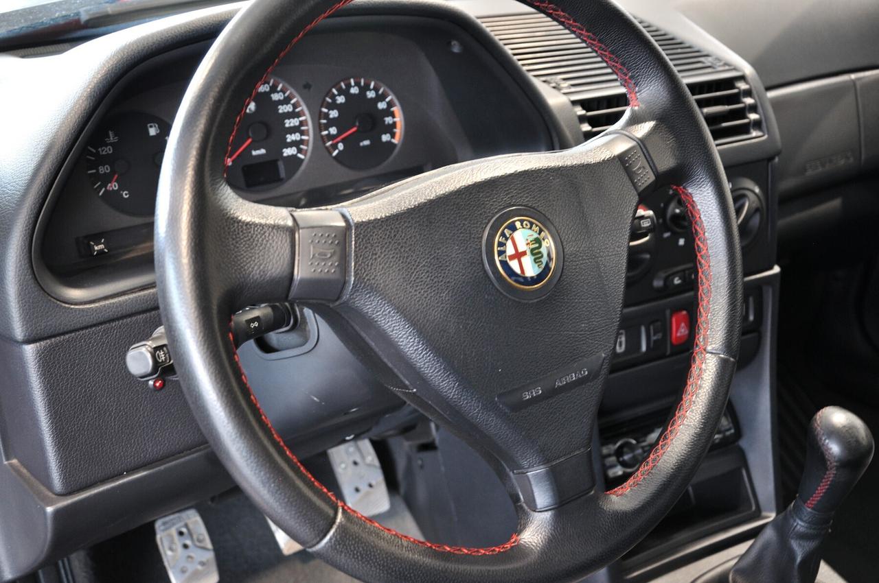 Alfa Romeo 145 2.0i 16V Twin Spark cat Quadrifoglio