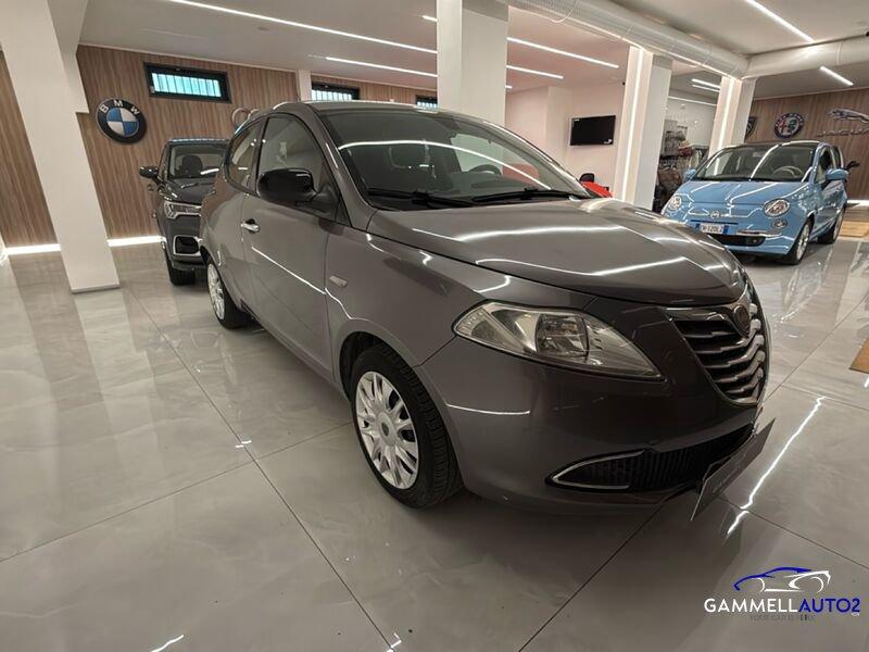 Lancia Ypsilon LANCIA YPSILON GPL