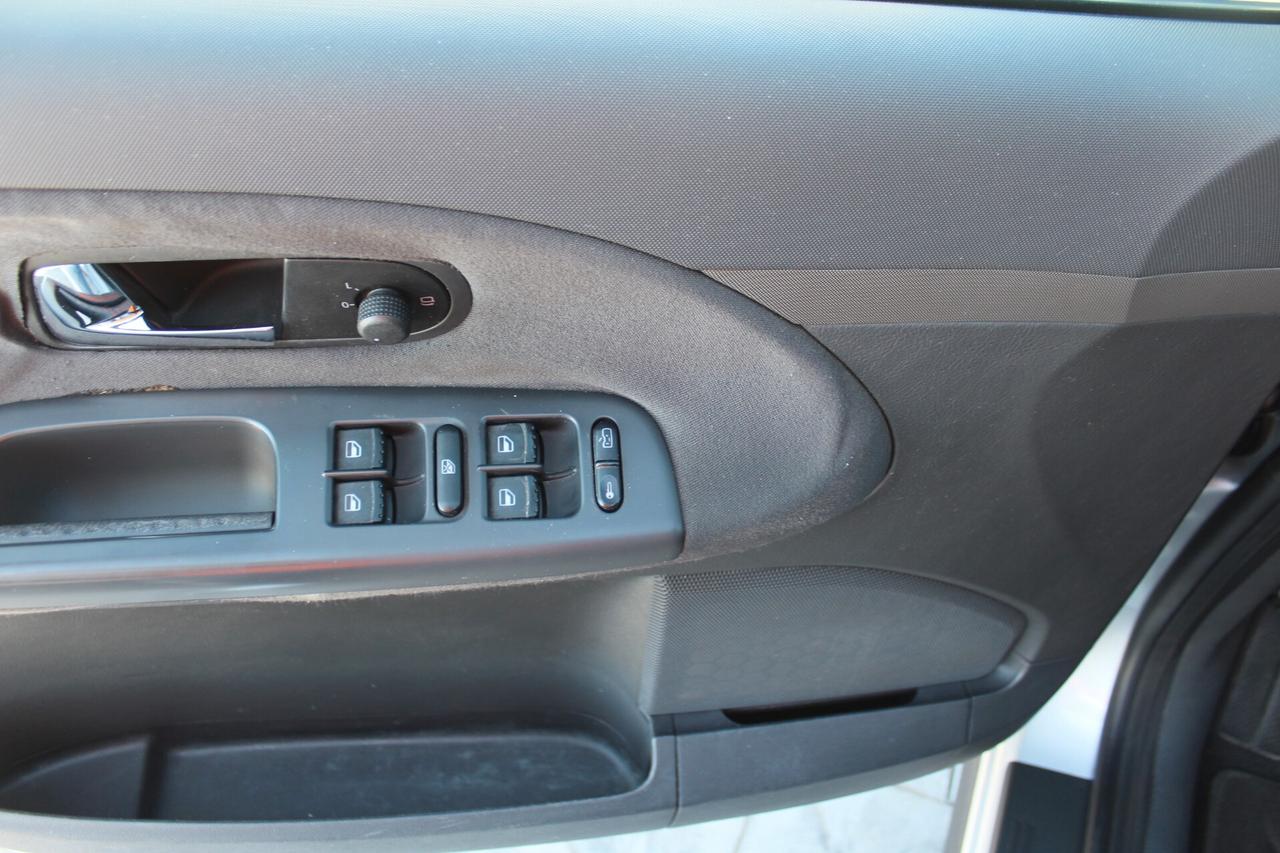 Volkswagen Sharan 2.0 TDI 16V FREESTYLE