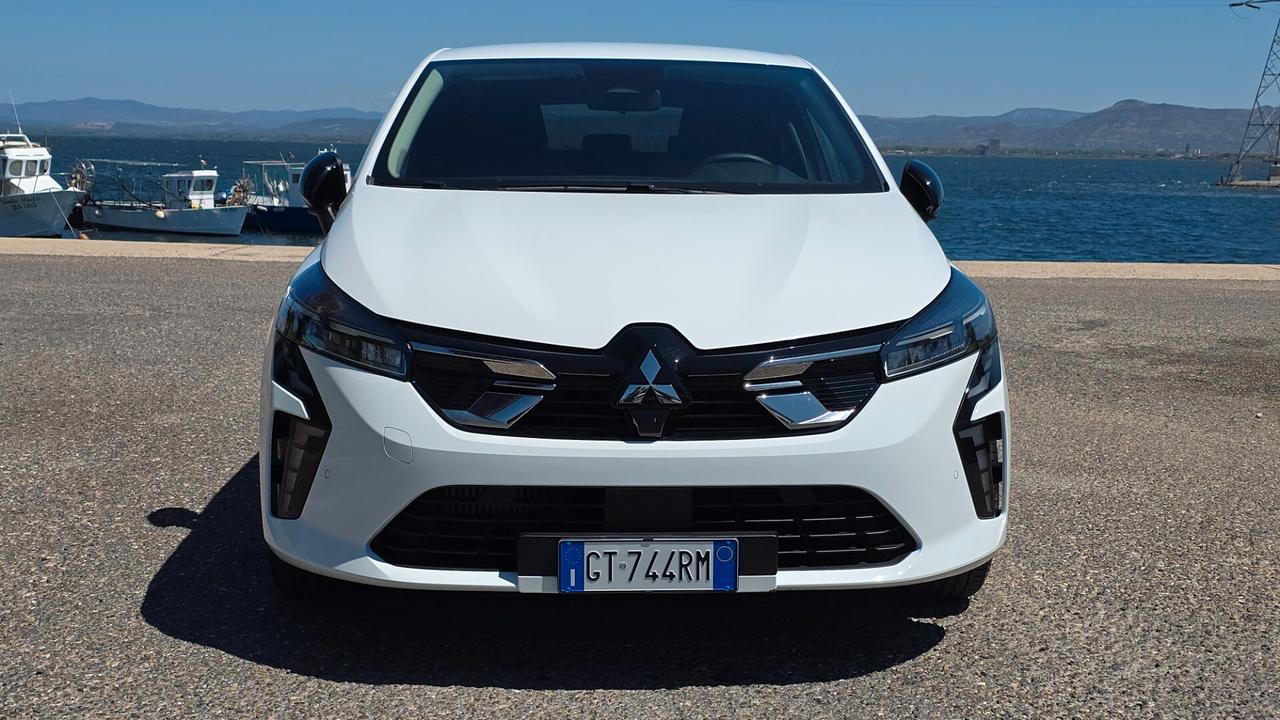 Mitsubishi Colt 1.0L turbo 90 CV Invite
