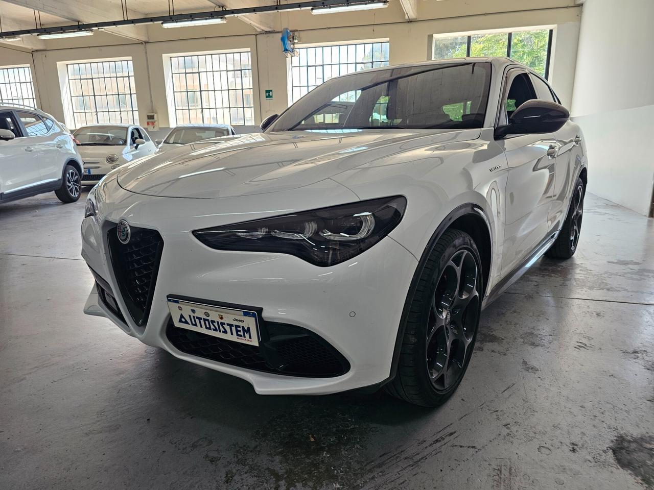Alfa Romeo Stelvio 2.2 Turbodiesel 160 CV AT8 RWD Veloce