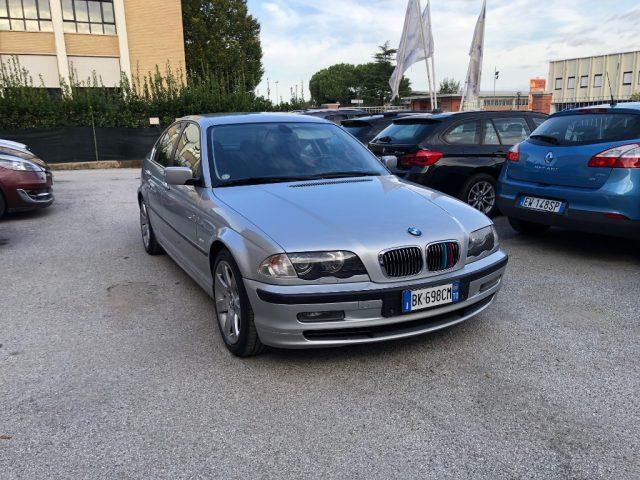 BMW 328 I