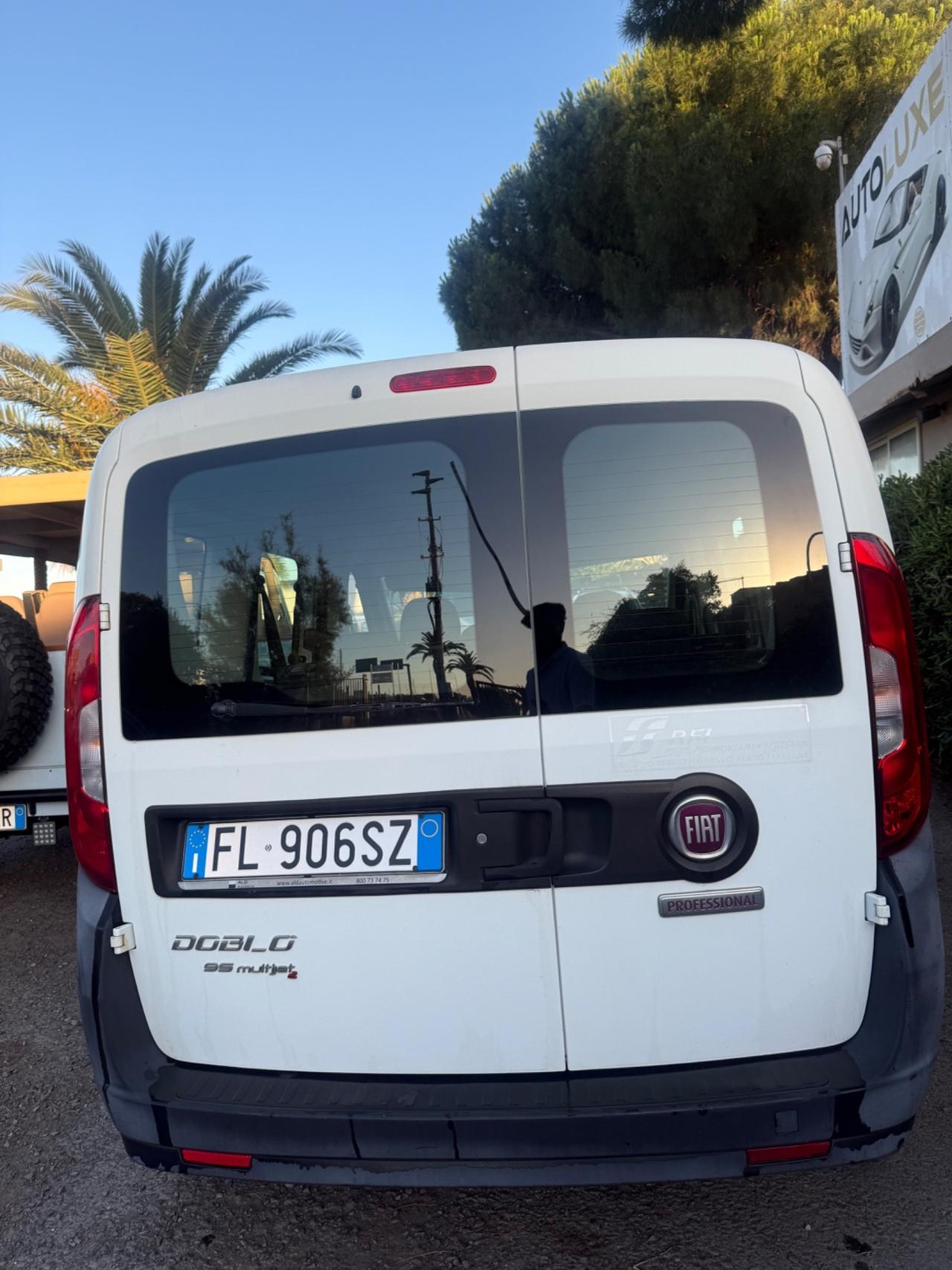 Fiat Doblo Doblò vetrato 5 posti aziendale garanzia