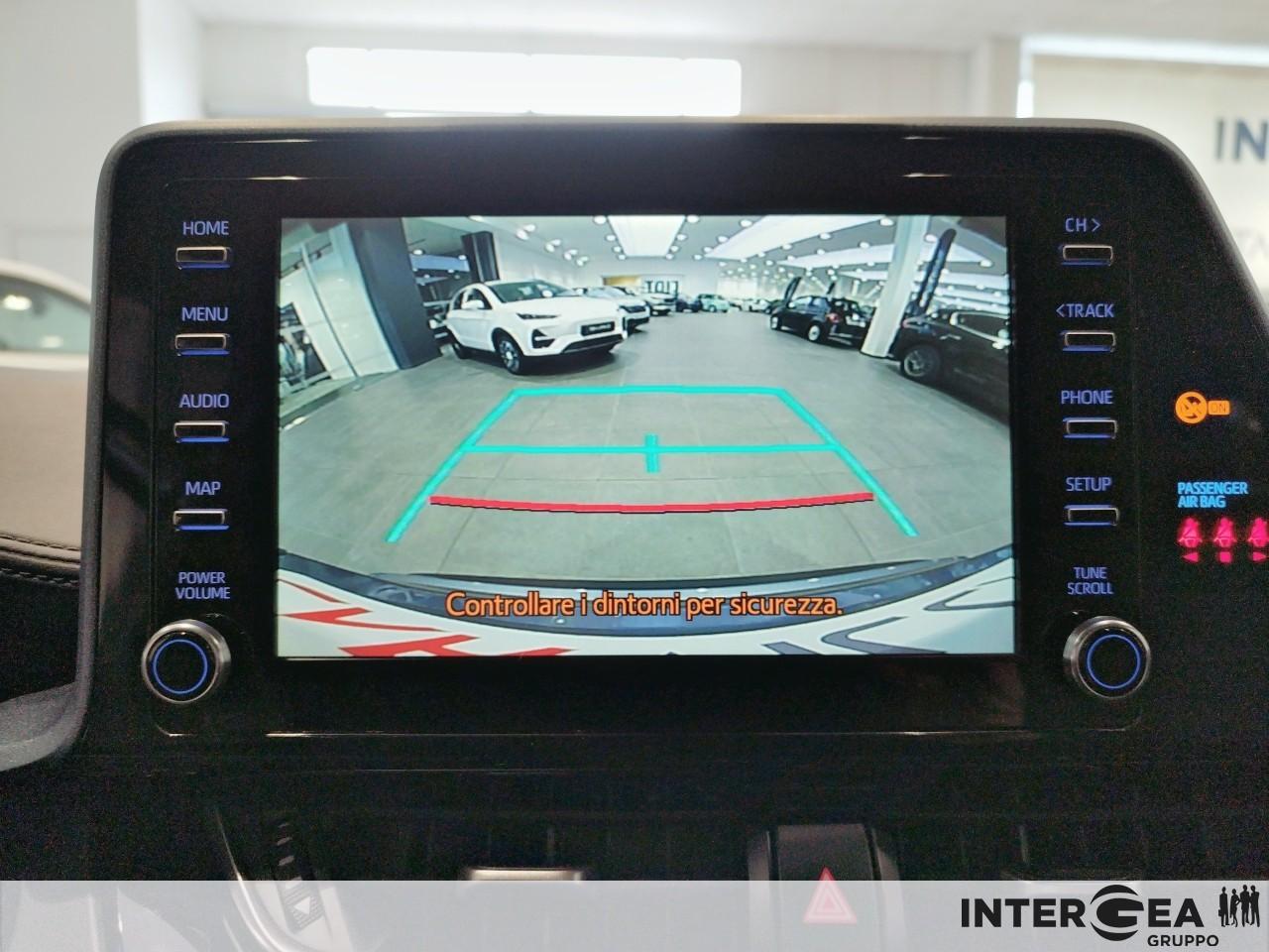 TOYOTA C-HR 2.0h Comfort e-cvt