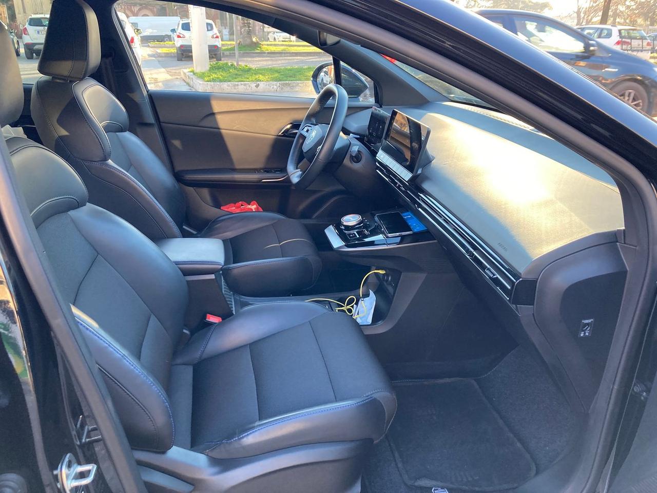 Mg MG4 4 EV Long Range 64 kWh LUXURY #8431