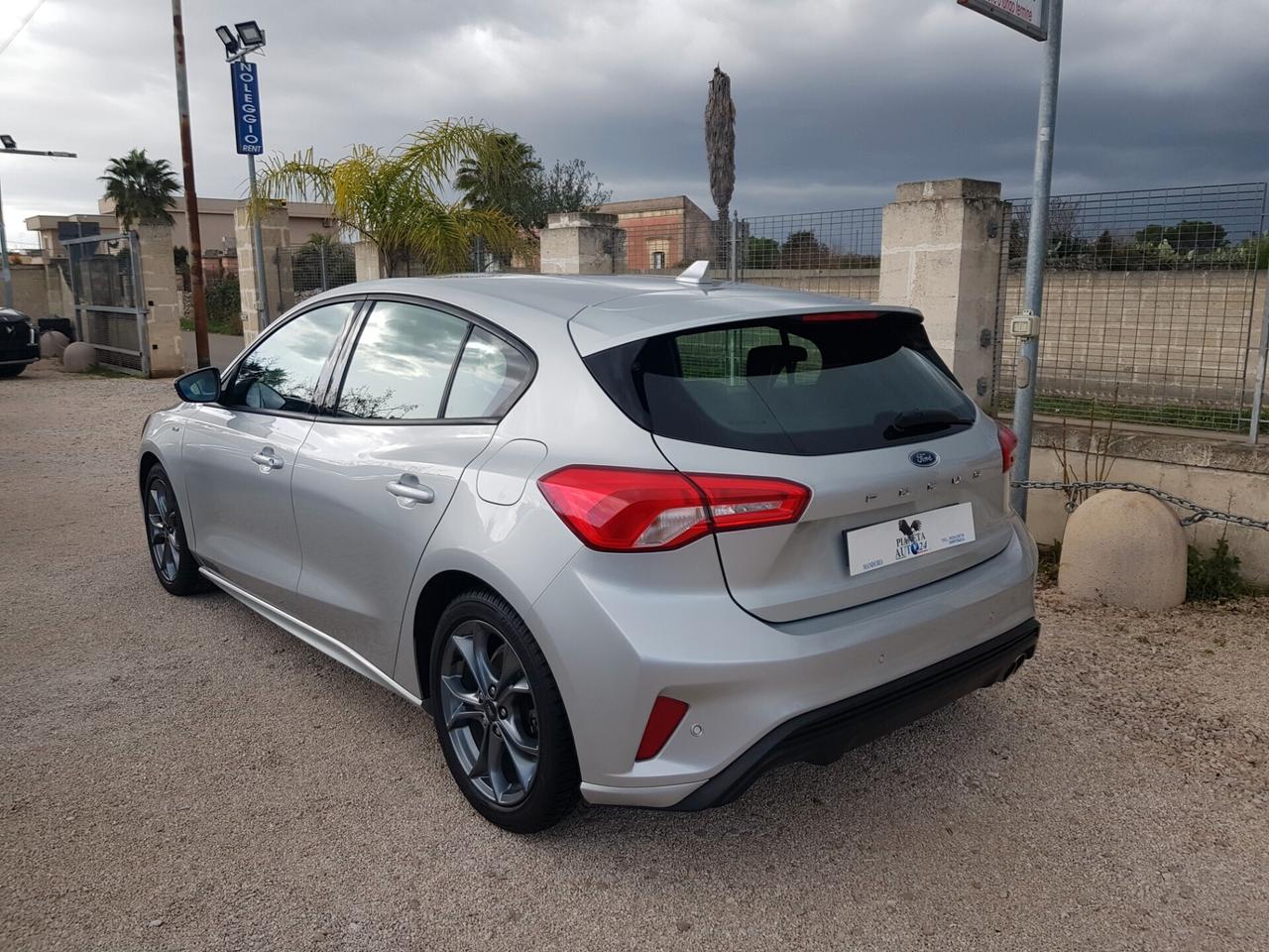 Ford Focus 1.5 EcoBlue 120 CV 5p. ST Line