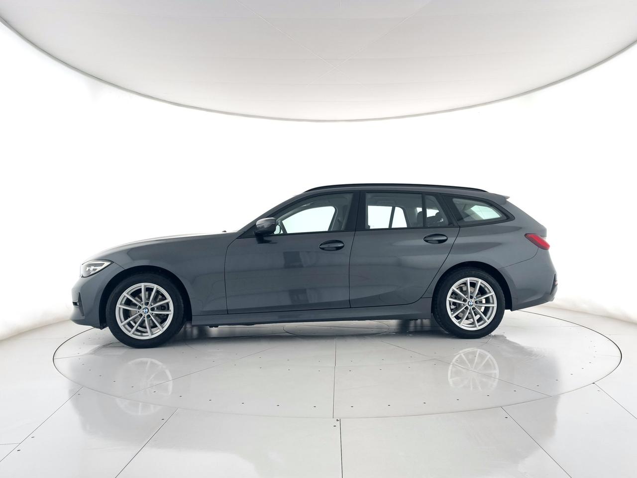 BMW 320d Touring mhev 48V xdrive Business Advantage auto APP CONNECT