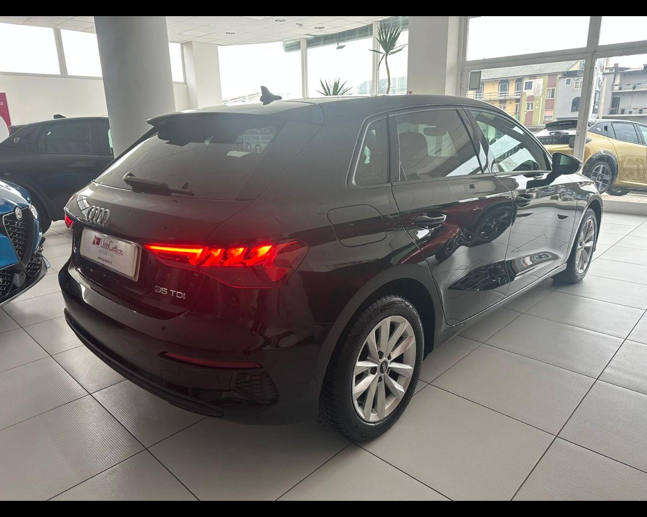AUDI A3 SPB 35 TDI S tronic Business Advanced