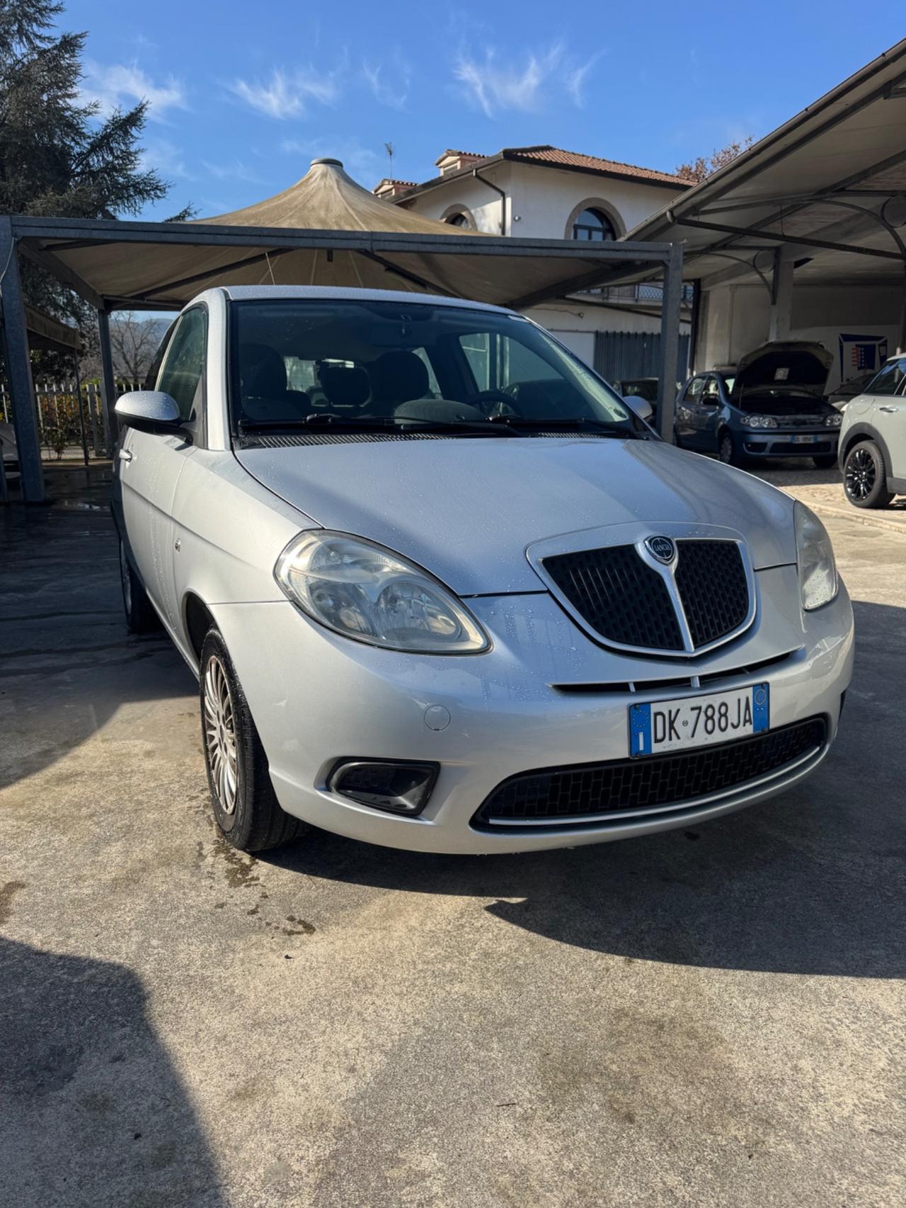 Lancia Ypsilon 1.2