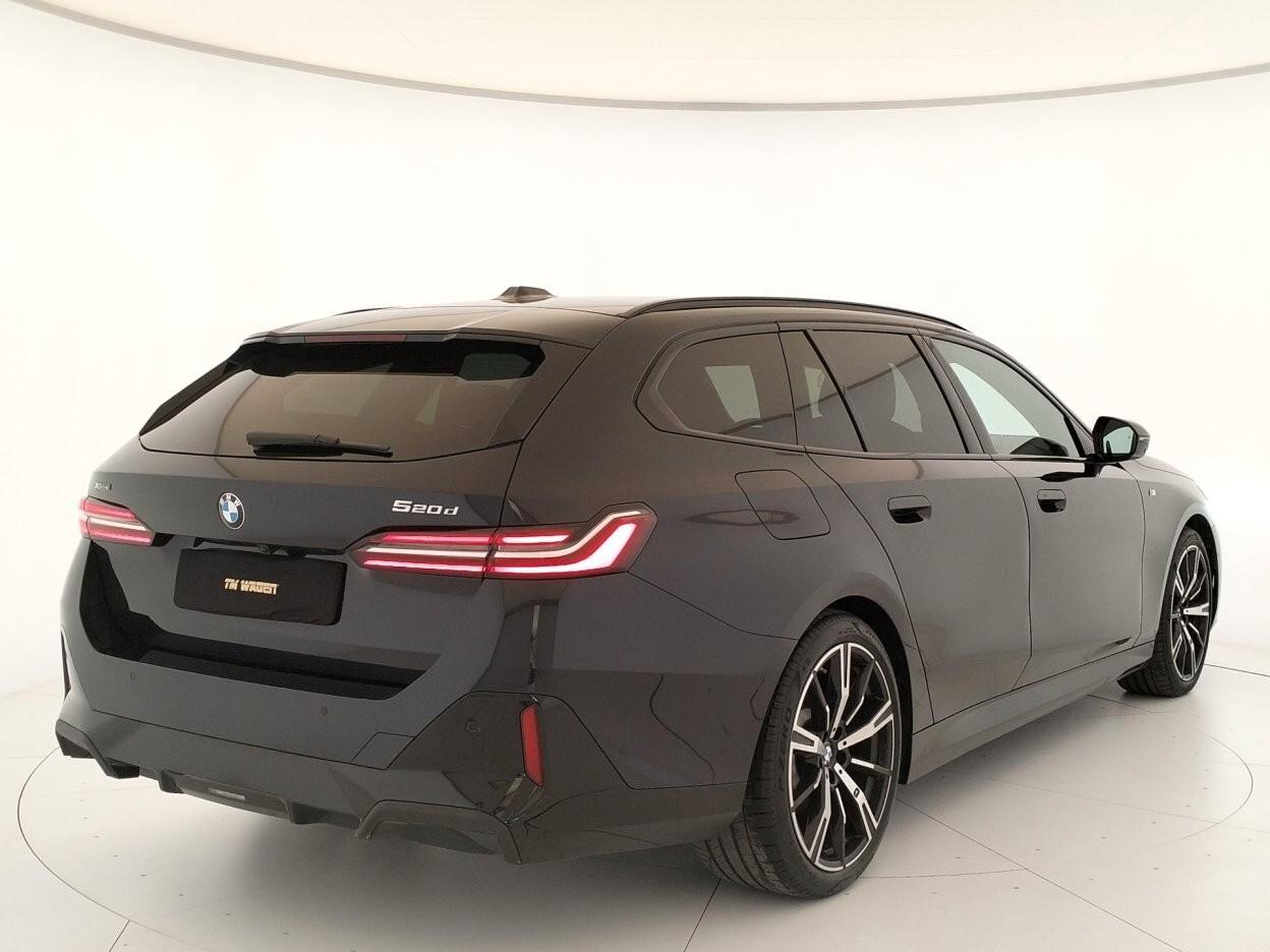 BMW 520d Touring 48V xdrive MSport Pro auto - IVA ESPOSTA