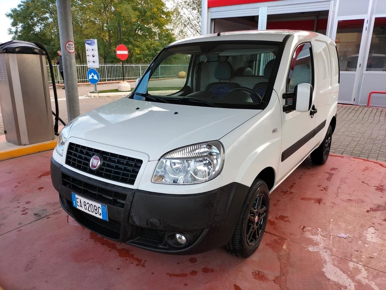 Fiat Doblo Doblò 1.6 16V Natural Power *SOLO 35500 KM*
