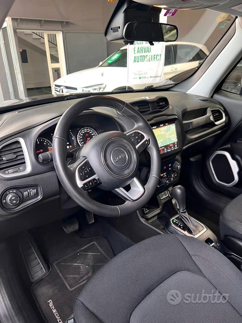 Jeep Renegade 1.6 Mjt DDCT 120 CV Business