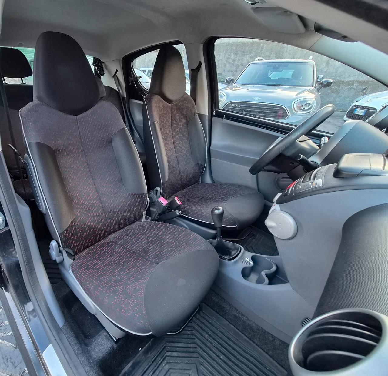 Peugeot 107 1.0 68CV 5p. Sweet Years