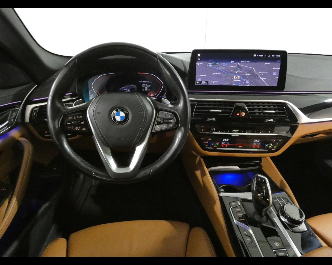 BMW Serie 5(G30/31/F90) - 530d 48V xDrive Touring Luxury