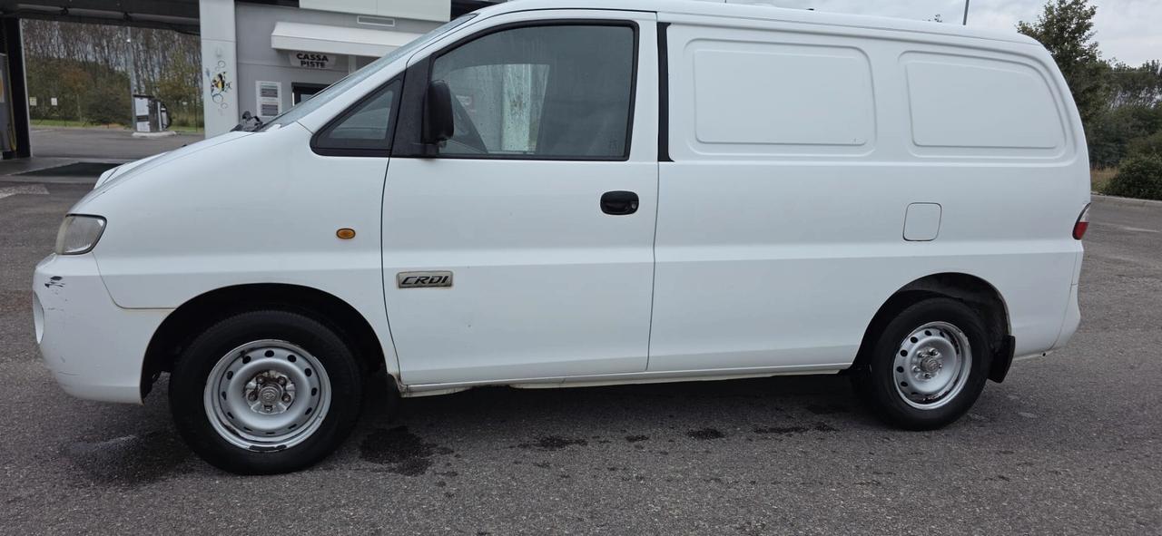 Hyundai H-1 2.5 CRDI PL 3 posti Van Style