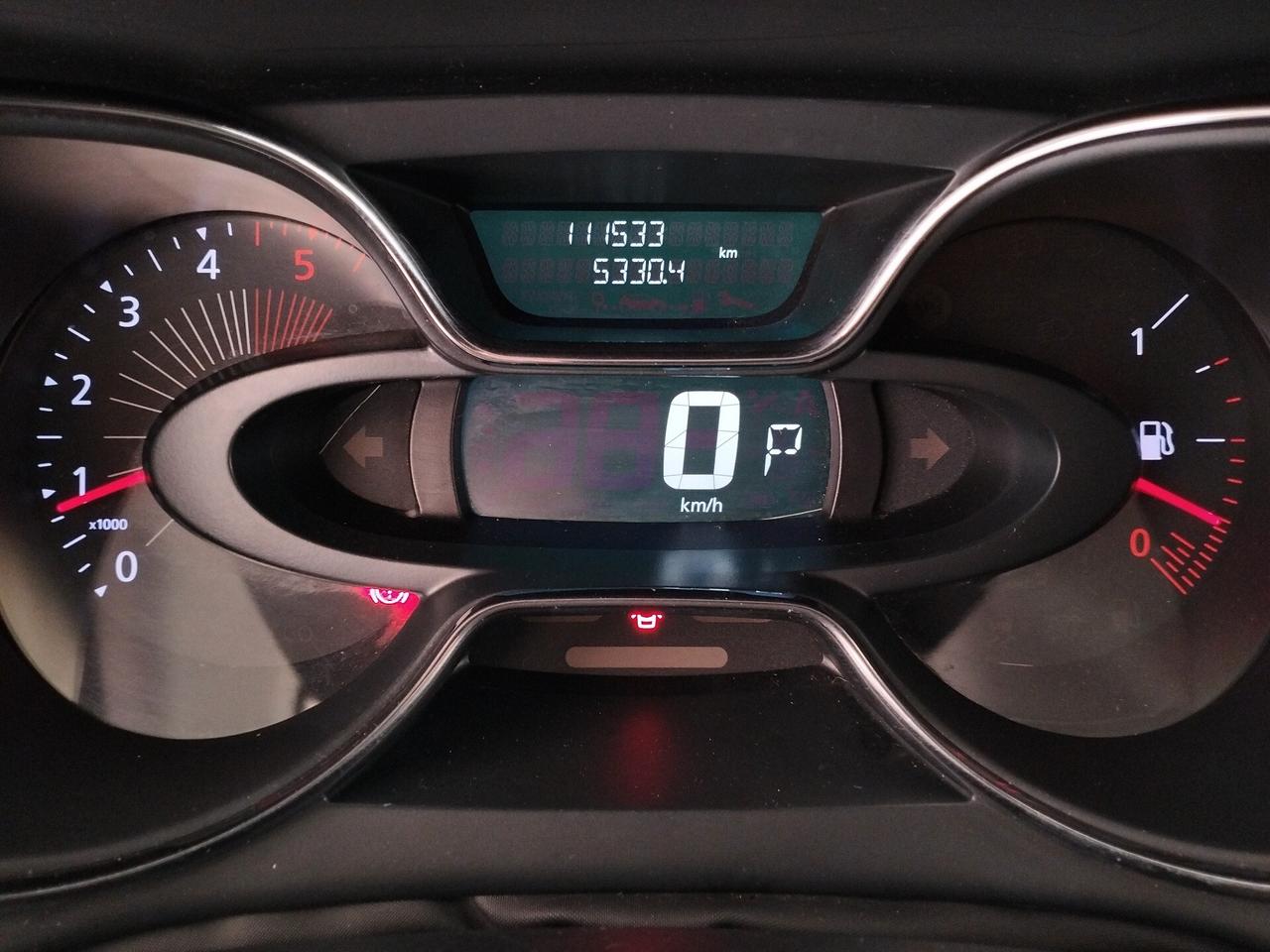 Renault Captur dCi 90 CV EDC Start&Stop Intens (energy r-link) - NEOPATENTATI