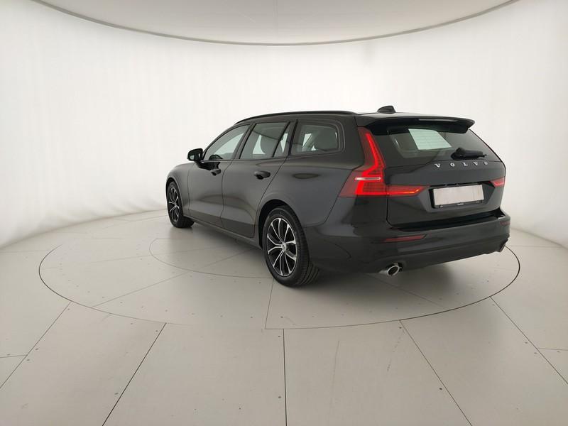 2.0 d3 Momentum awd Geartronic