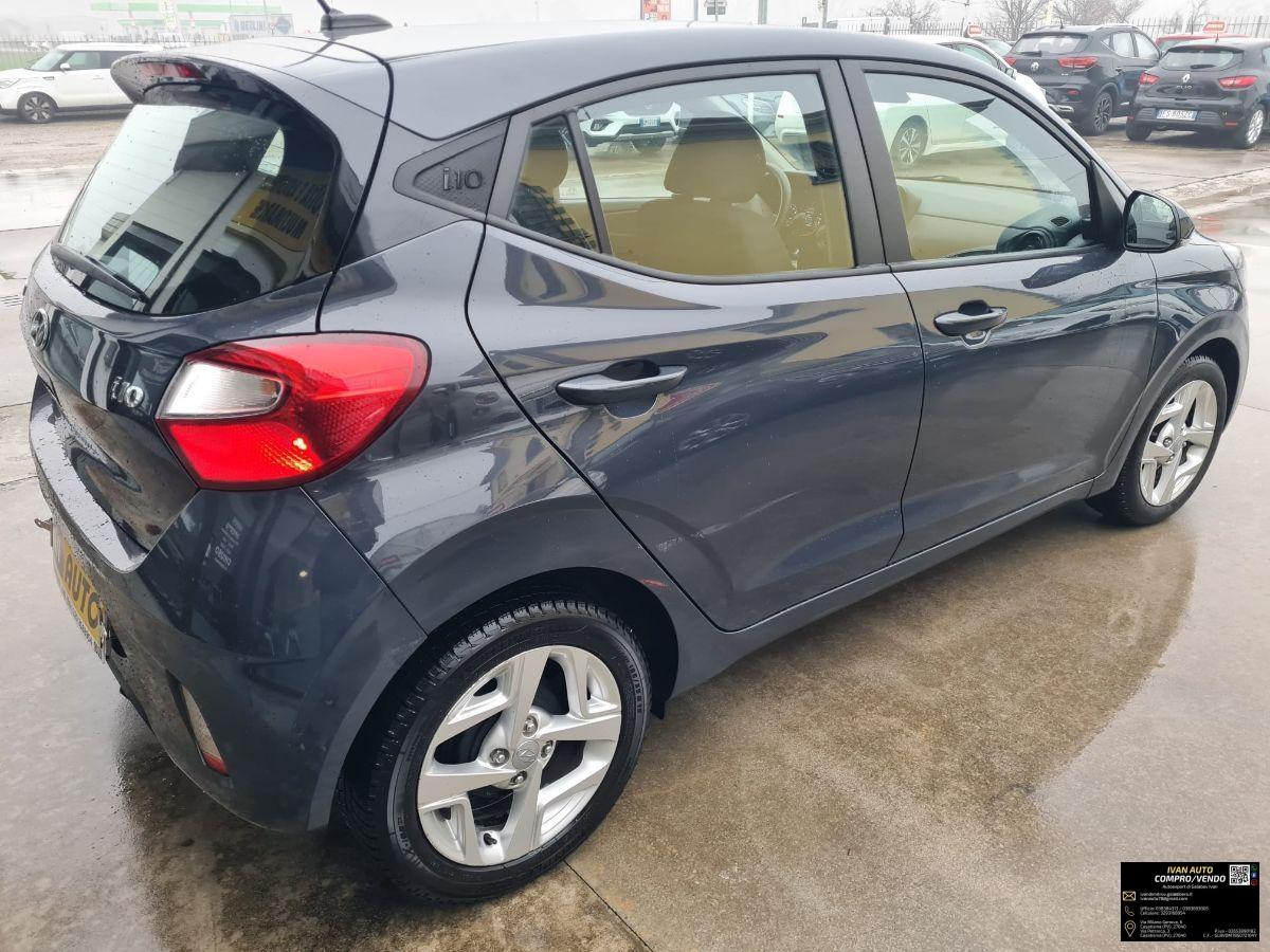 HYUNDAI i10 Benzina-49.000 Km-Anno 2021