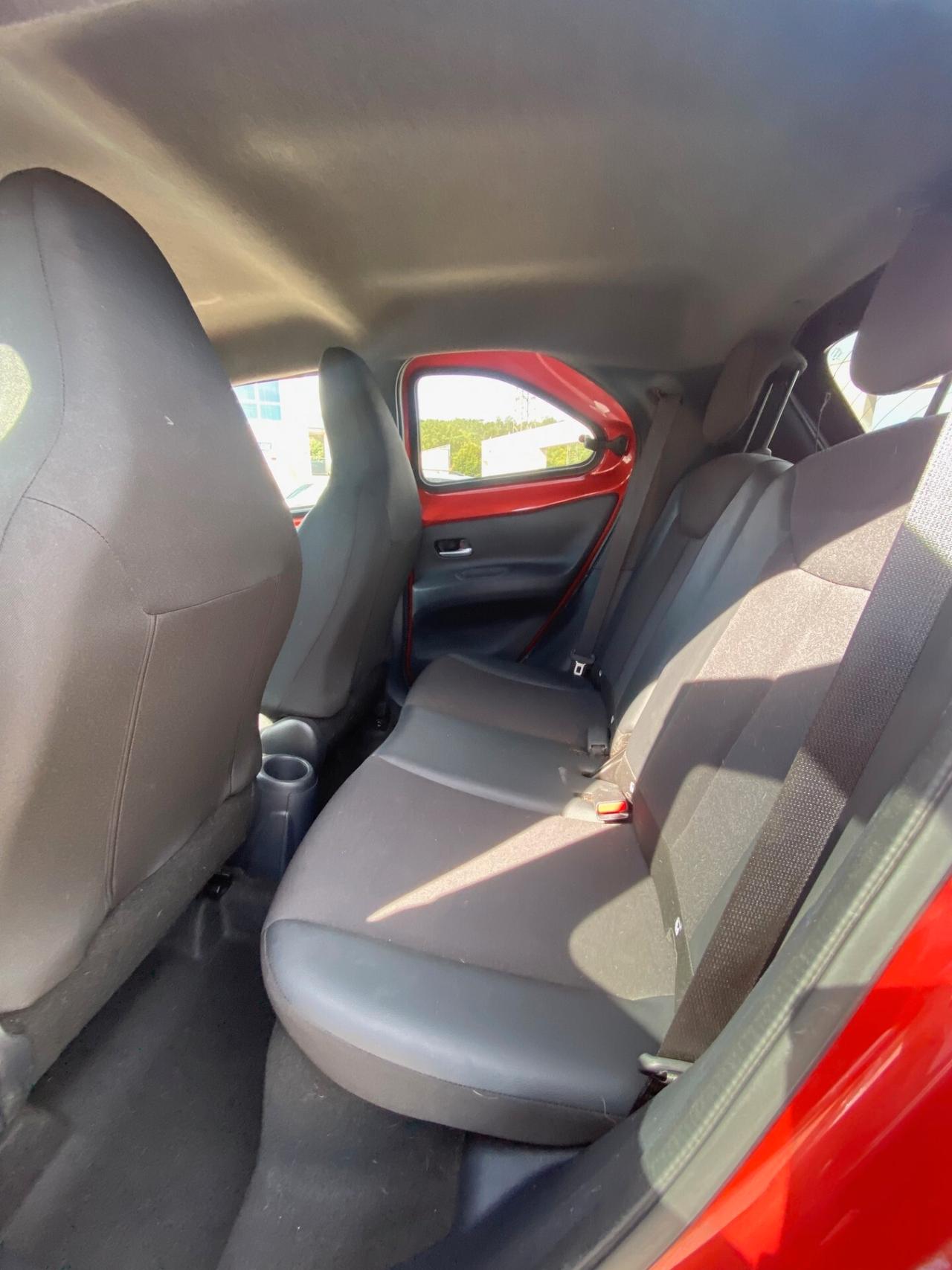 Toyota Aygo X 1.0 VVT-i 72 CV 5 porte Lounge