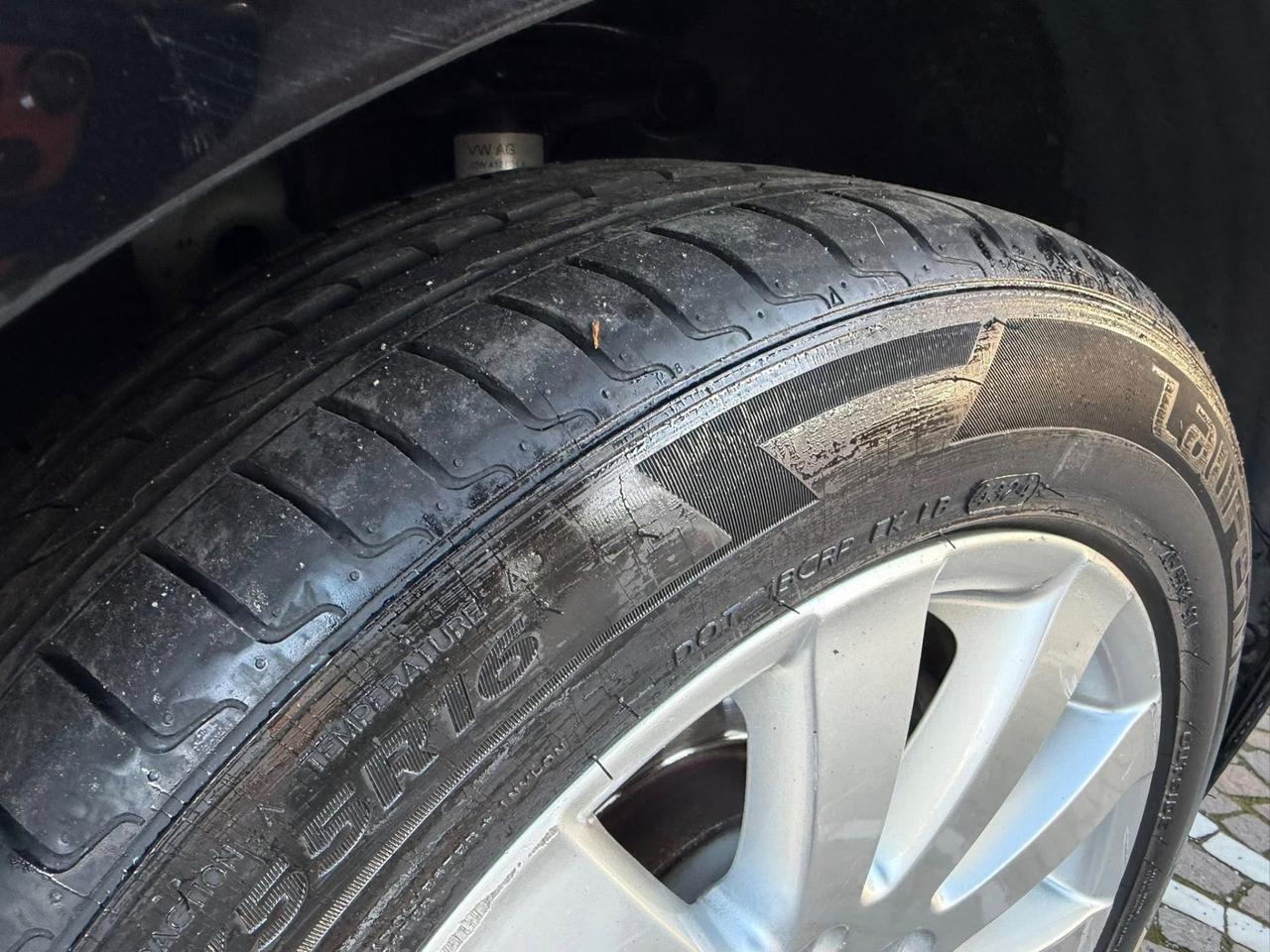 Volkswagen Passat 2.0 TDI DPF Var. Highline