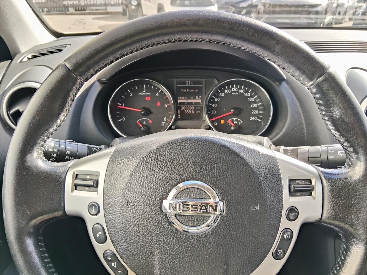 Nissan Qashqai 1.6 131cv TEKNA 360 4wd GANCIO TRAINO