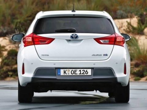 Toyota Auris 1.8h Active eco 5p