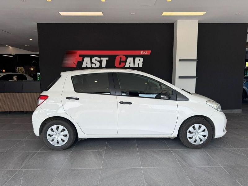 Toyota Yaris Yaris 1.0 5 porte Lounge