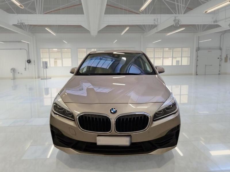 BMW 225 e ACTIVE TOURER iPerformance Business autom.