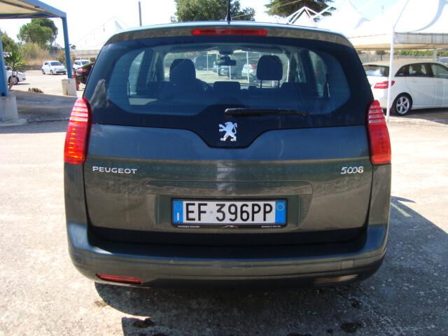 Peugeot 5008 1.6 HDi 112CV Business