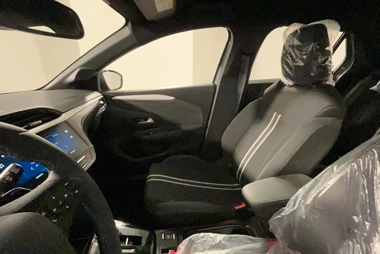 Opel Corsa Hybrid 110 CV aut. GS