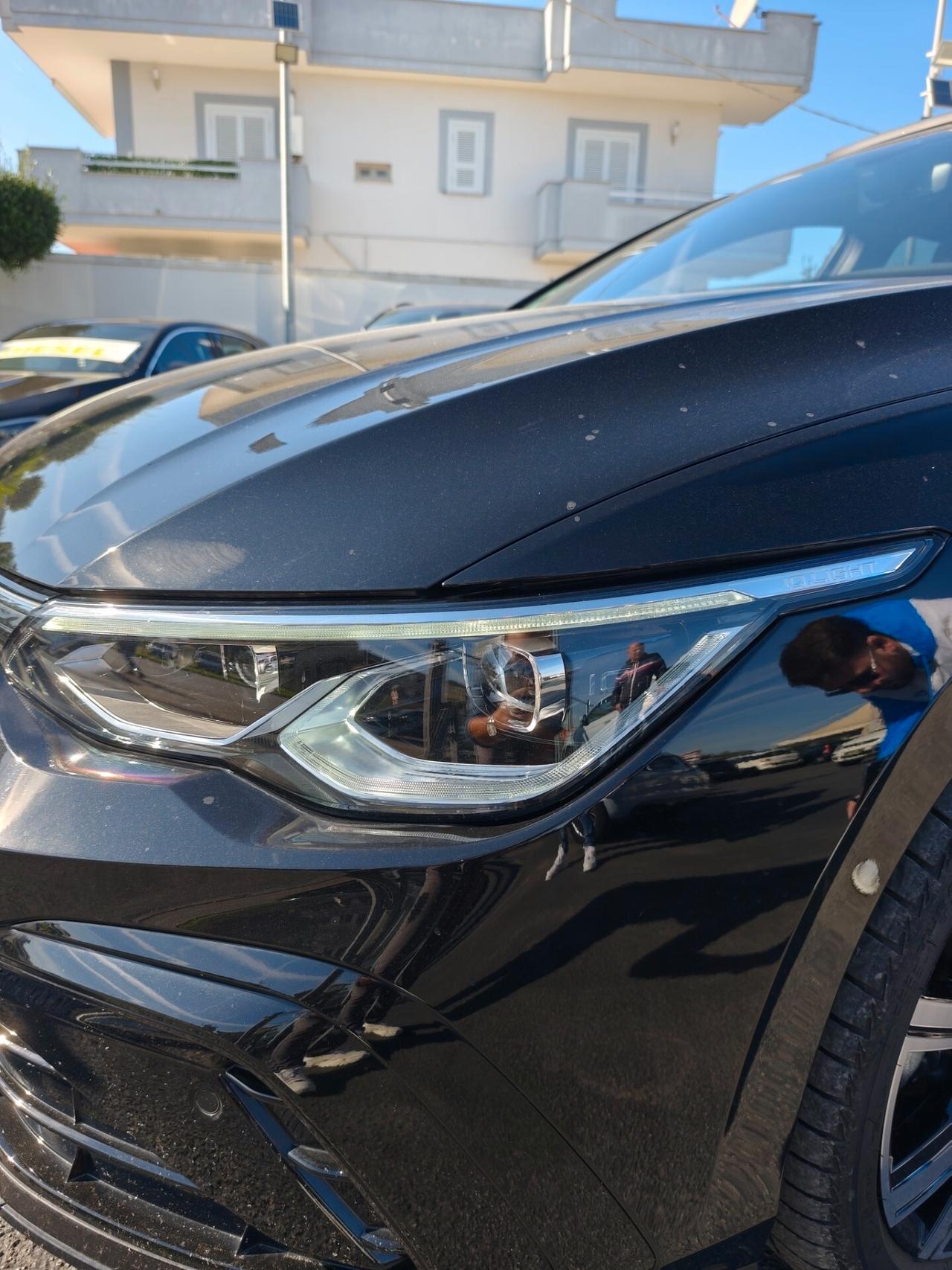 Volkswagen Golf 2.0 TDI 150 CV DSG SCR R-Line 11/2024