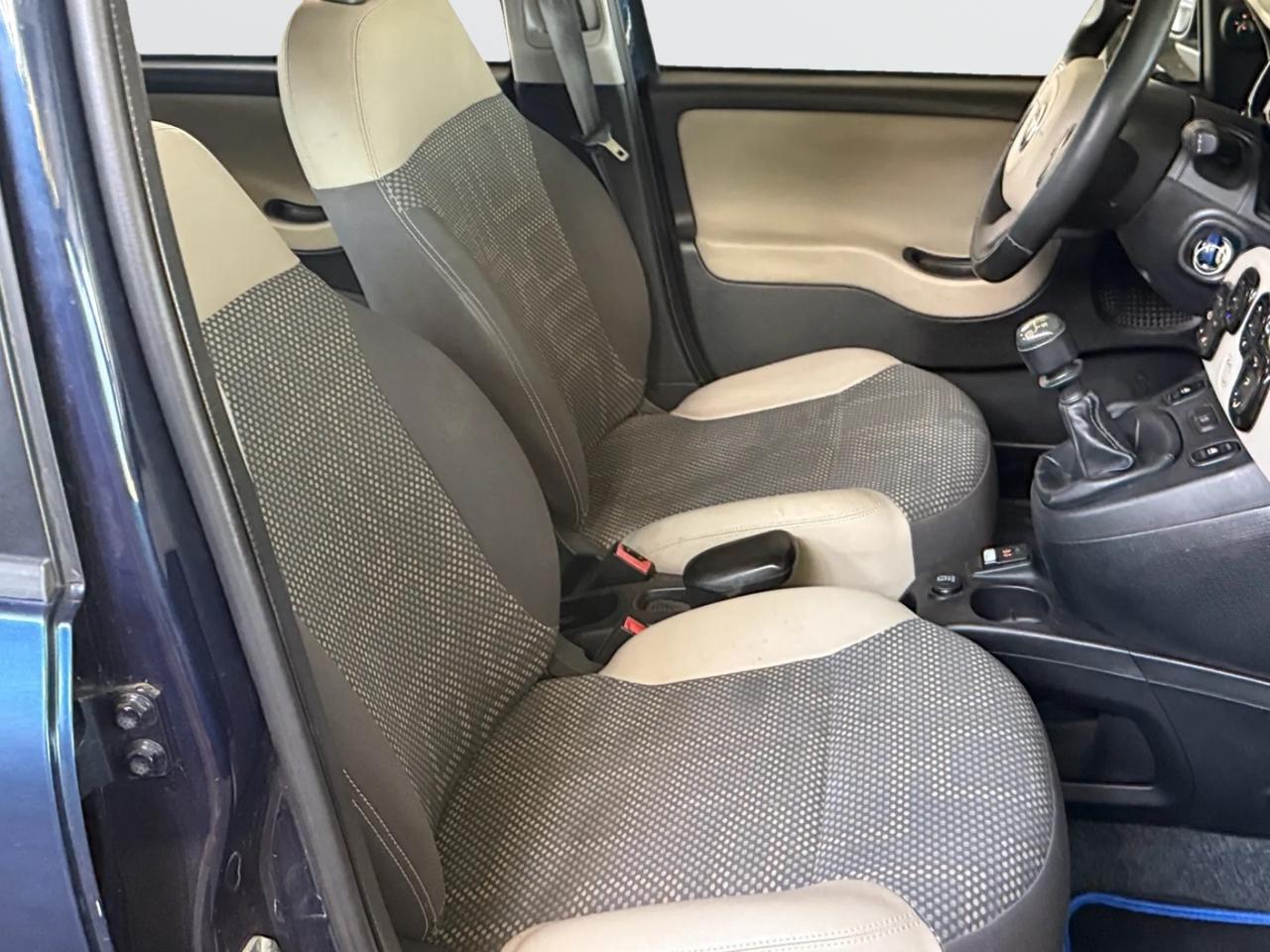 FIAT PANDA TREKKING O.9 TWIN AIR METANO 85 CV 5 POSTI!!