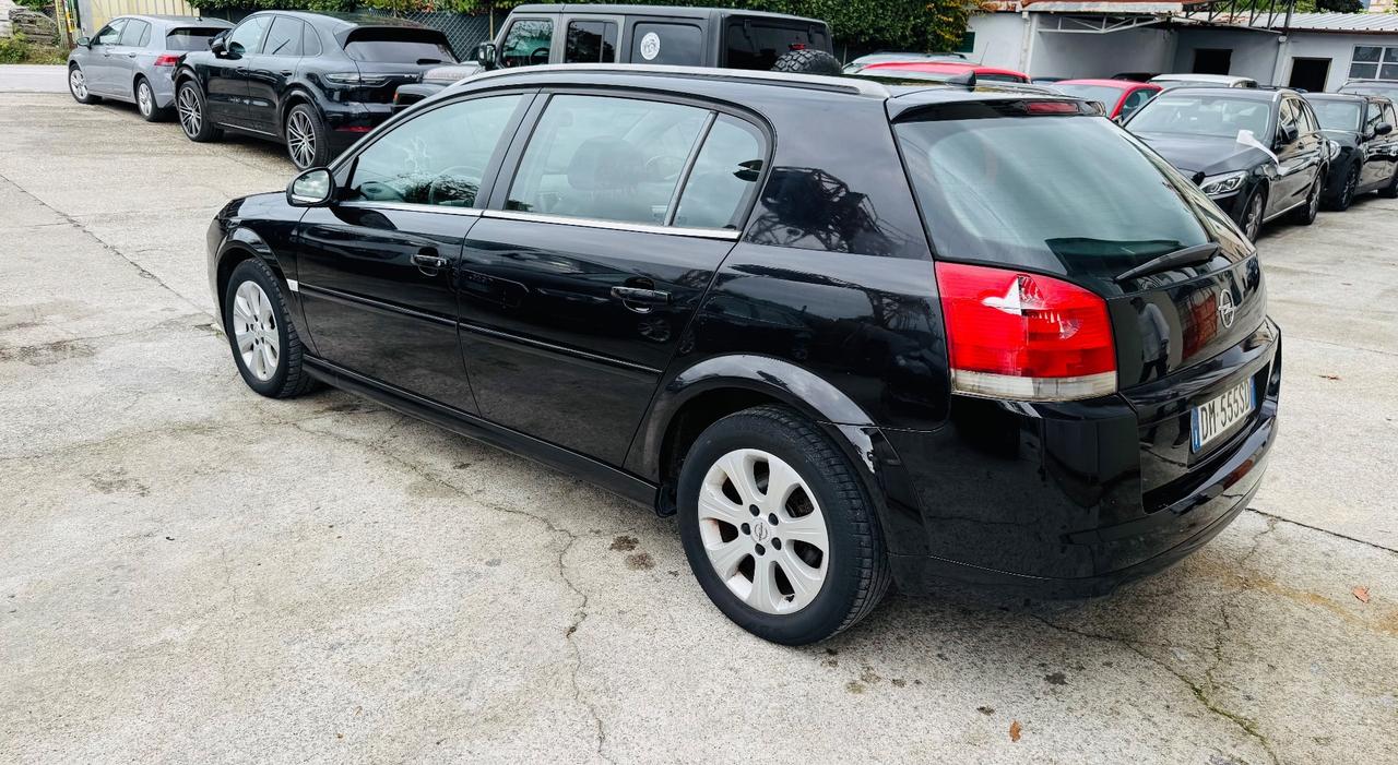 Opel Signum 1.9 CDTI 120CV Cosmo