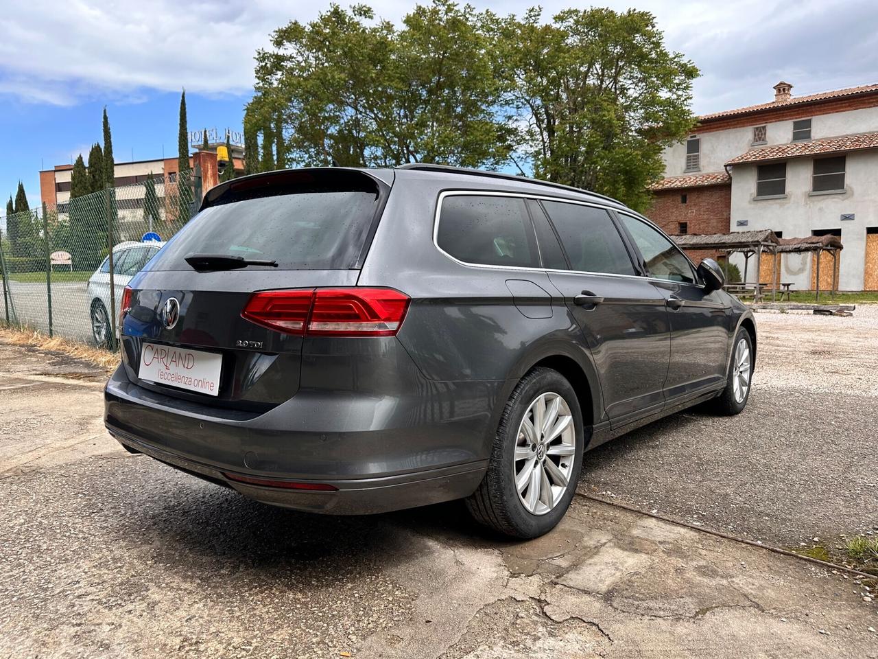 Volkswagen Passat 2.0 TDI DSG Highline BlueMotion Technology