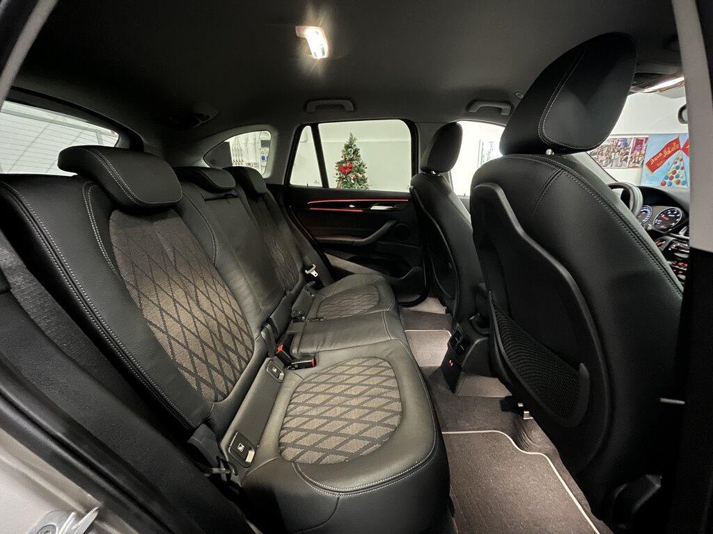 BMW X1 18 d xLine Plus xDrive Steptronic