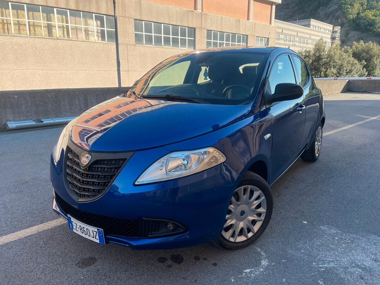 Lancia Ypsilon 1.2 69 CV 5 porte Elle