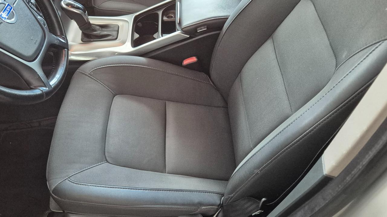 Volvo V70 D3 Geartronic Summum