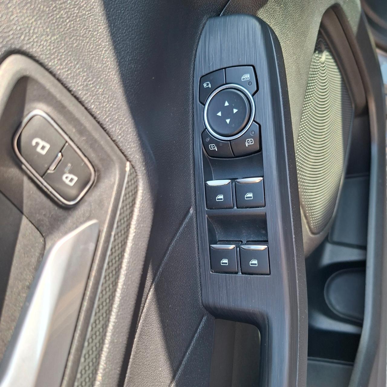 Ford Kuga 1.5 Ecoblue 120cv Auto St-Line