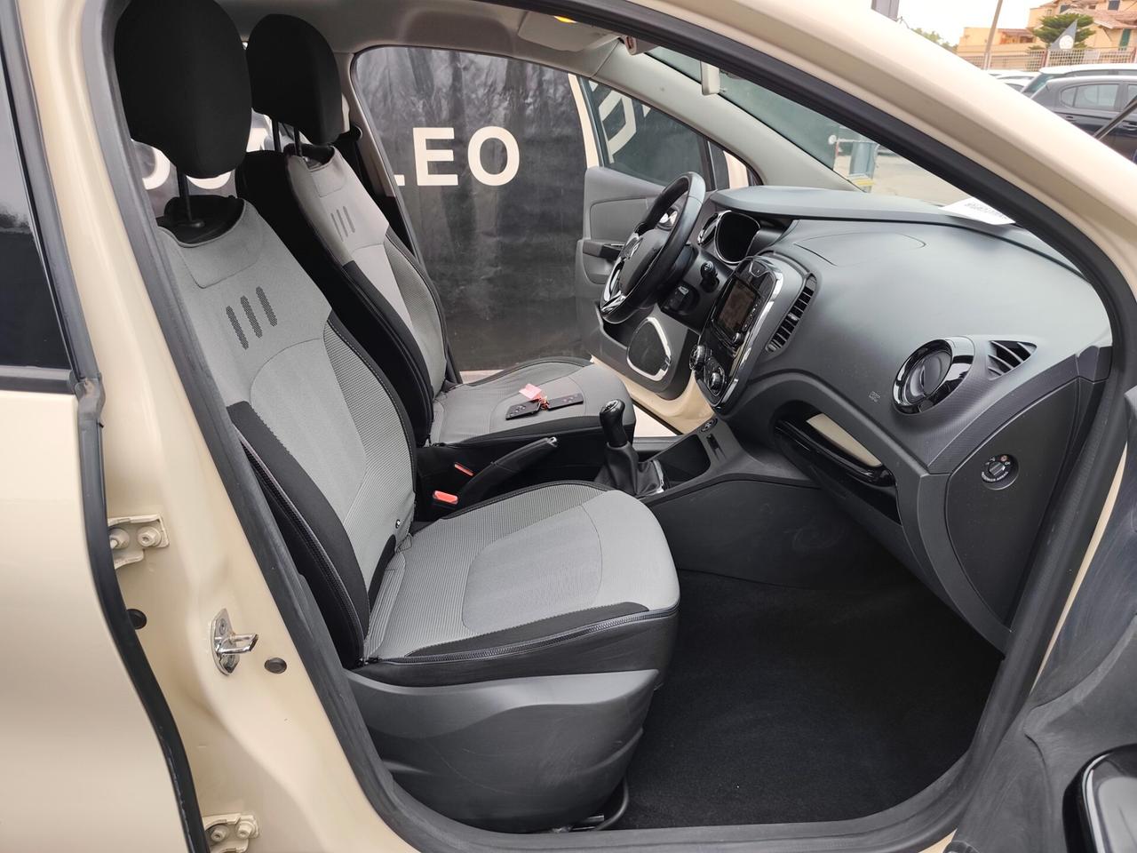 Renault Captur 1.5 dCi KM 88000 CERTIFICATI