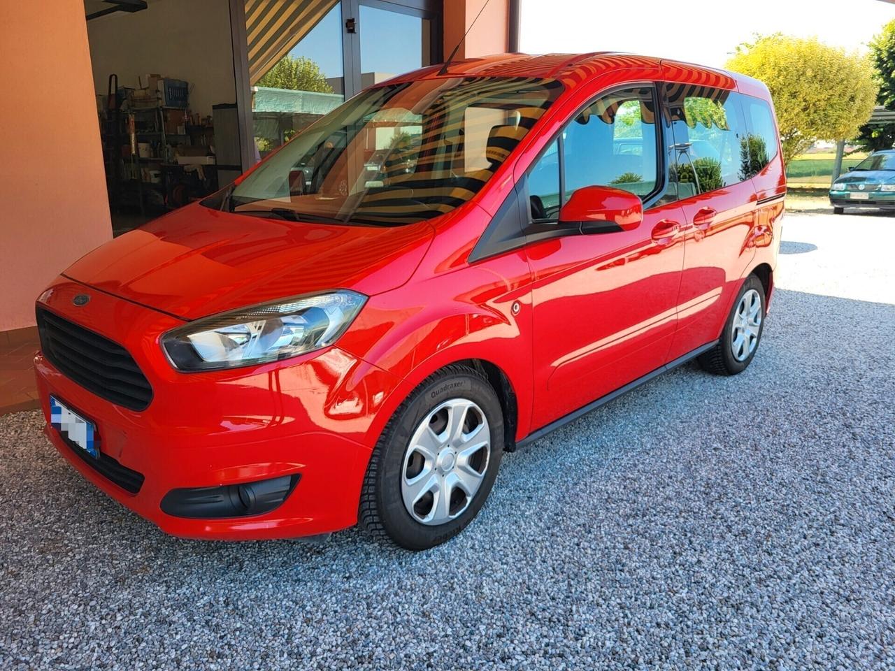 Ford Tourneo Courier 1.5 TDCI 75 CV Sport