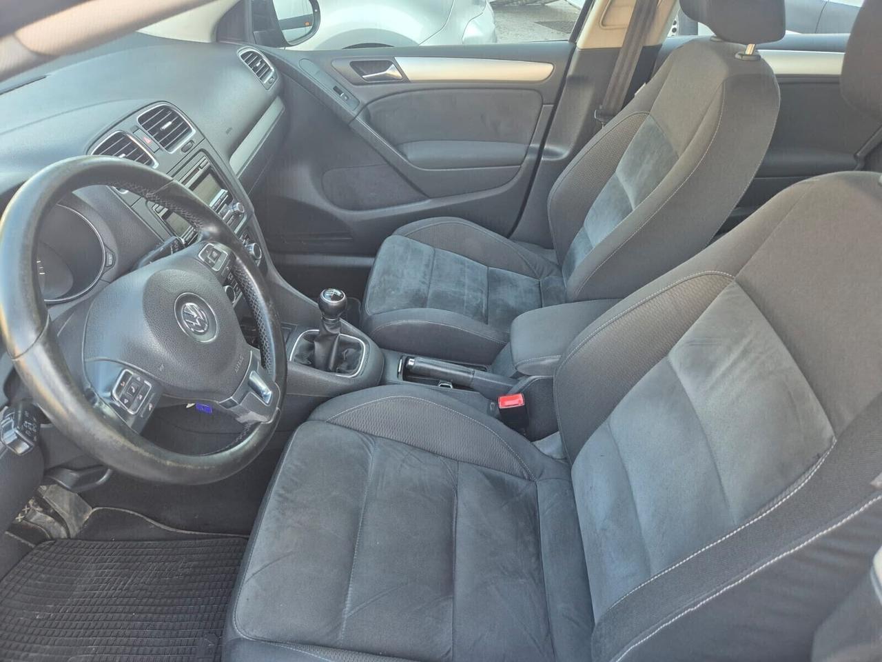 VW Golf 1.6 Highline BFuel E5A-Scad. GPL '30!!!