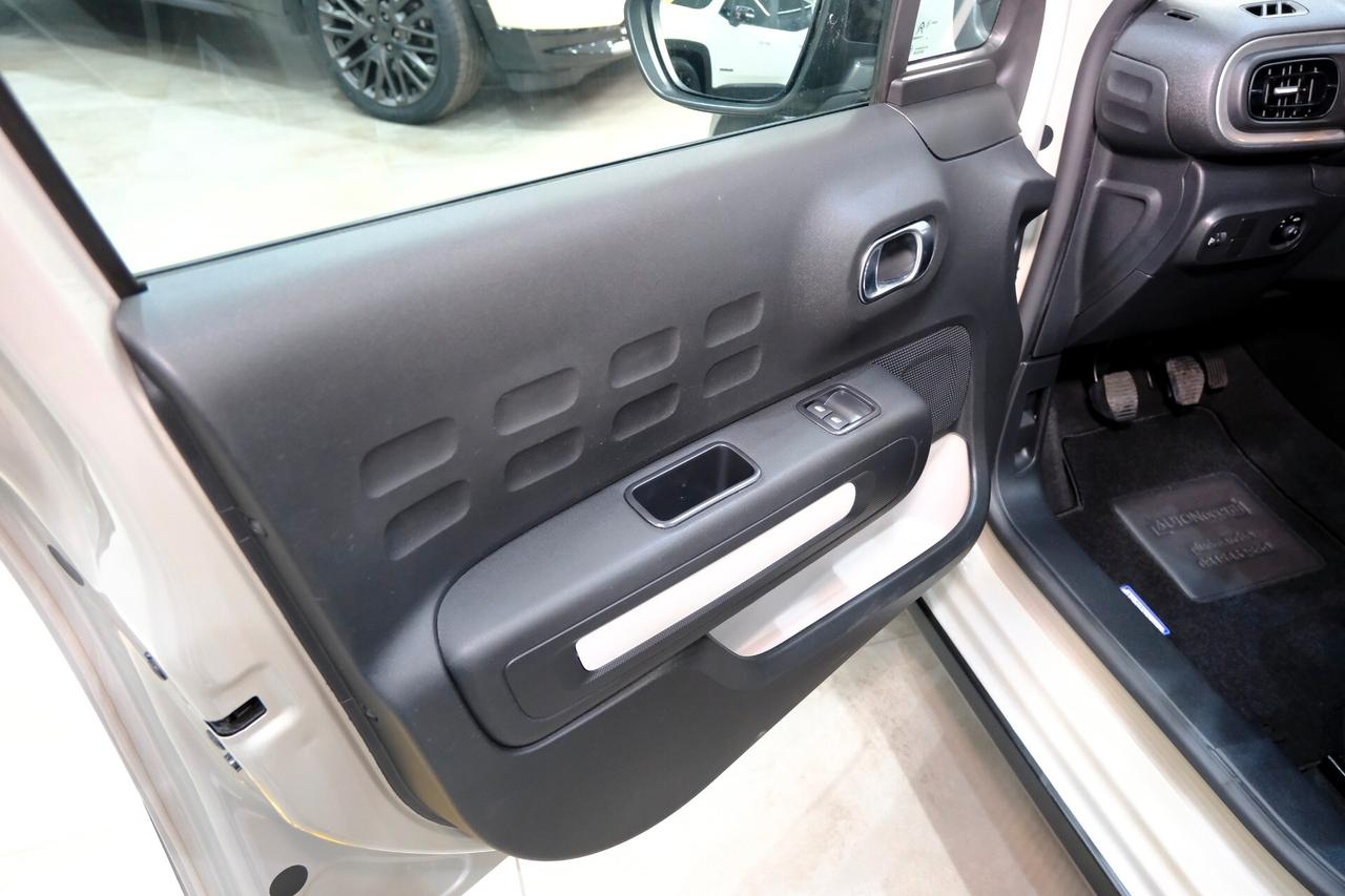 Citroen C3 1200 83cv SHINE Full LED