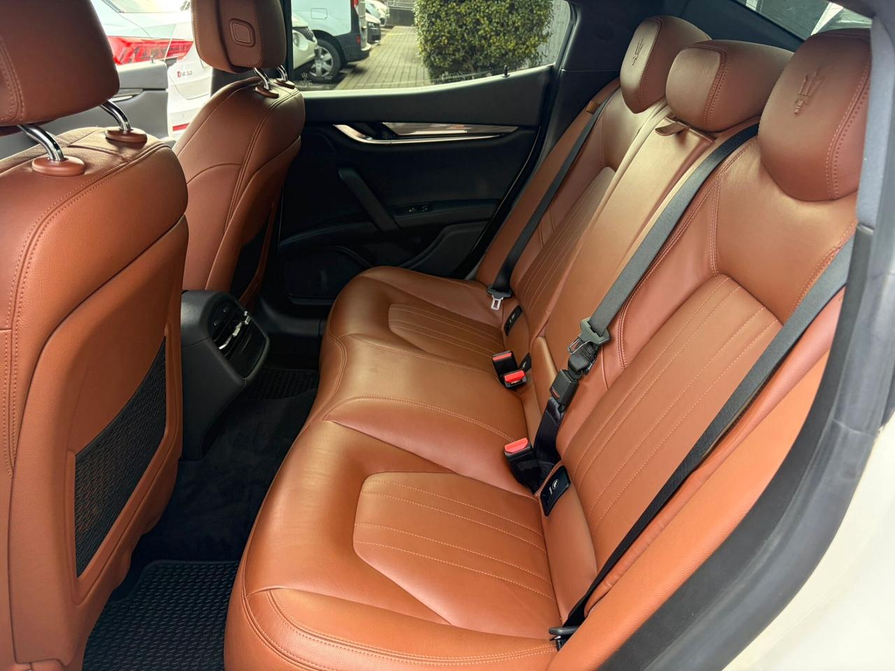 Maserati Ghibli 3.0 V6 ds 250cv auto my16 E6