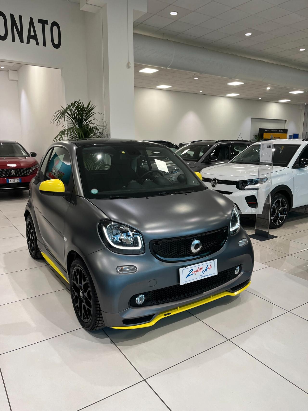 SMART FORTWO 0.9 BZ - OK NEOPATENTATI