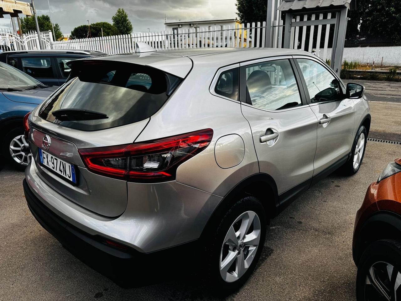 NISSAN Qashqai 1.5 dCi 115 CV Business+
