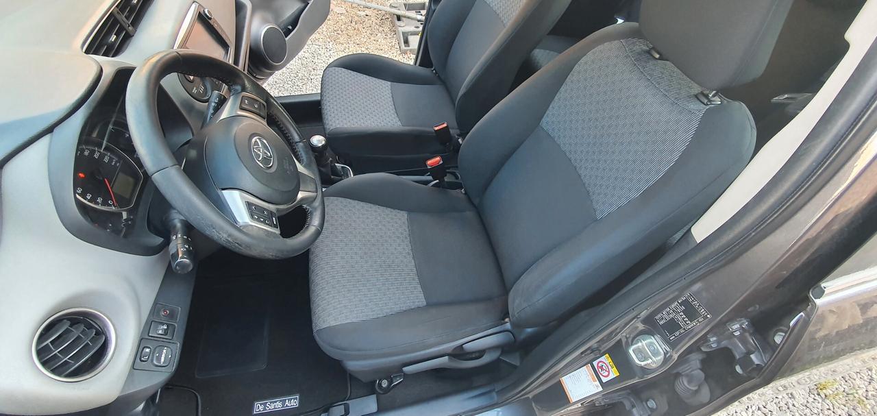 Toyota Yaris 1.0 5 porte Lounge