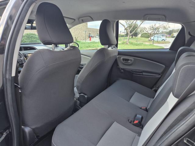 TOYOTA Yaris 1.5 Hybrid 5 porte Business