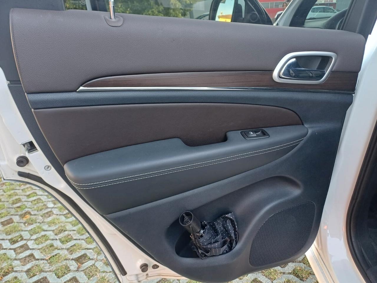 Jeep Grand Cherokee 3.0 V6 CRD 250 cv Multijet 2 Overland 4x4