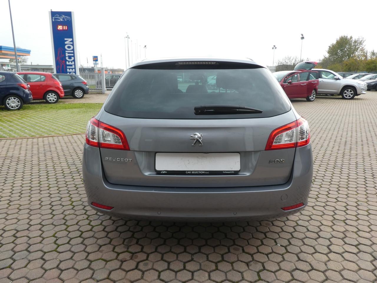 Peugeot 508 BlueHDi 180 EAT6 S&S SW Allure